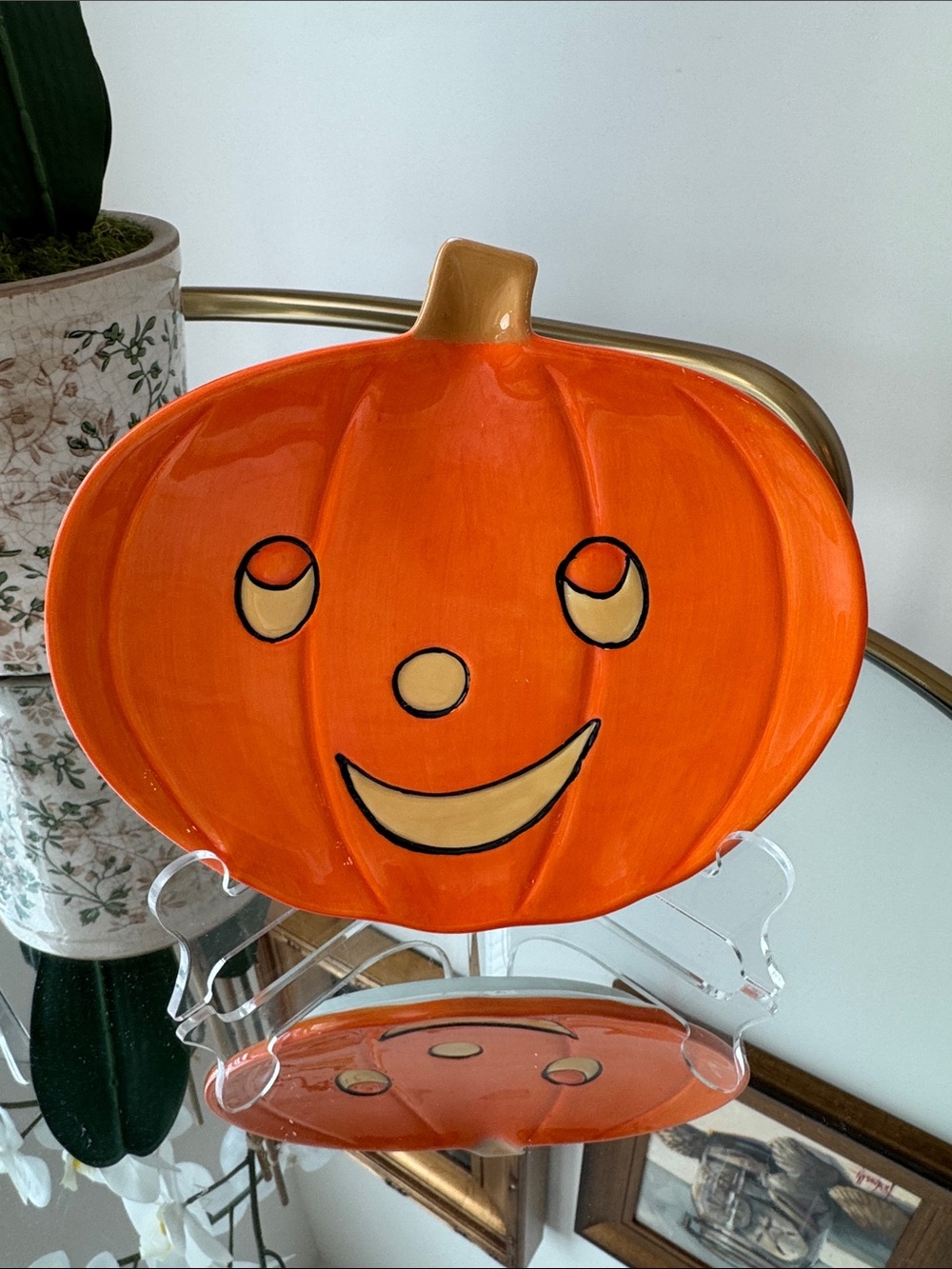 Jack O’Lantern Plate • Global Design Connections by Kate Williams